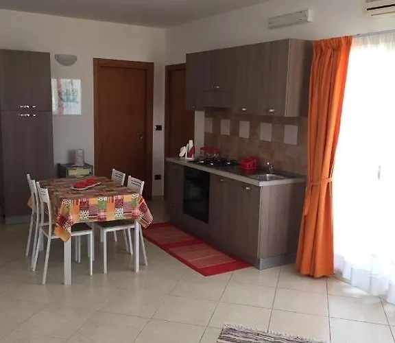 Attico Rosa 公寓 *