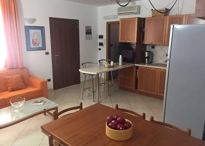 Attico Rosa 焦亚陶罗