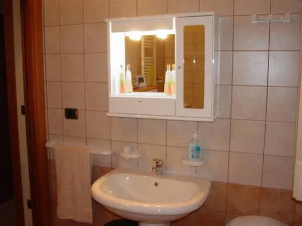 Attico Rosa 焦亚陶罗